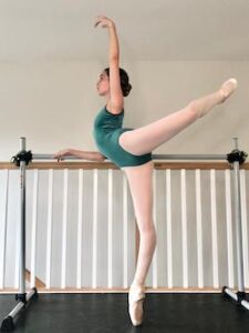 Dressing for dance: Productivity tips for dancers - Dance Informa Magazine