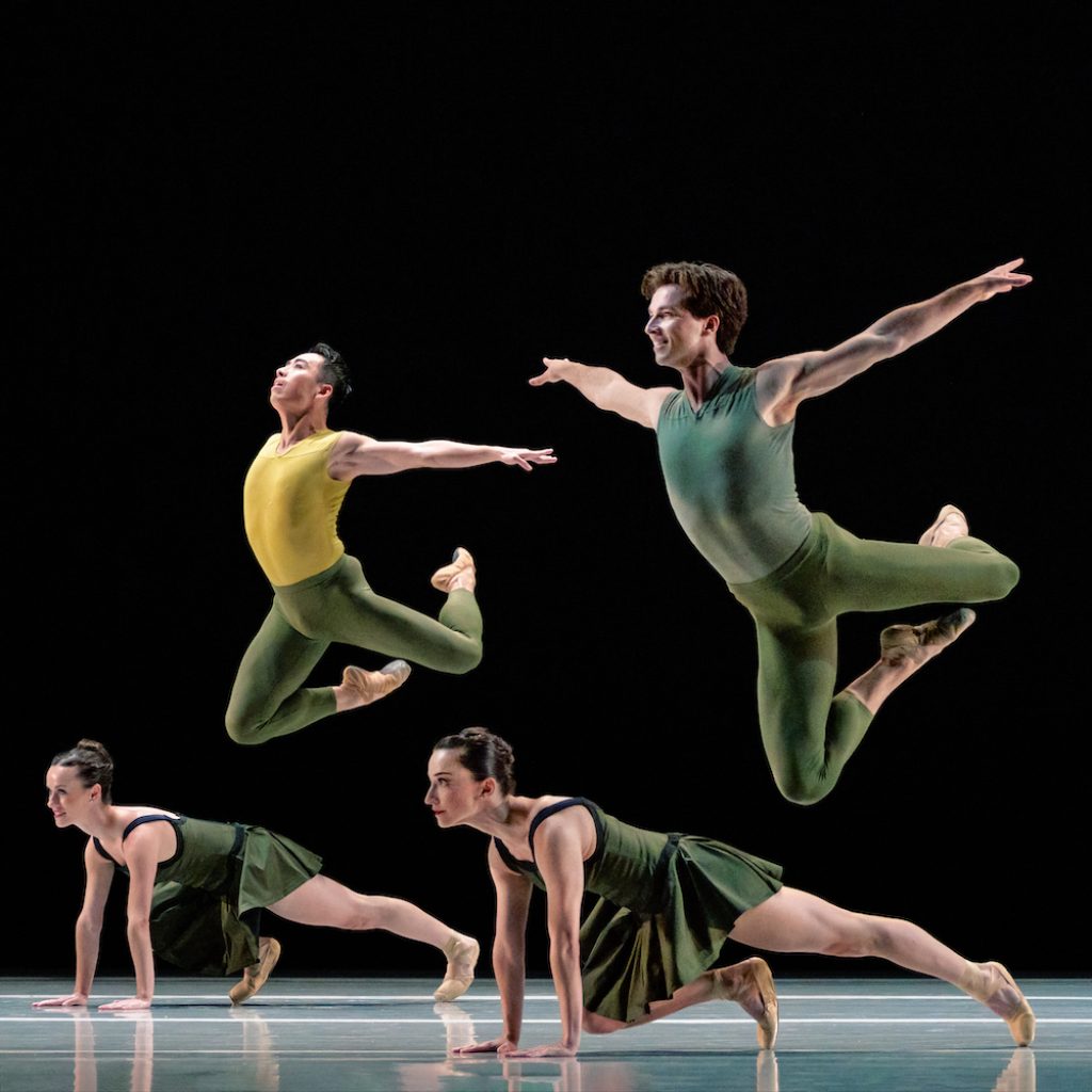 Smuin Contemporary Ballet in 'Tutto Eccetto il Lavandino' by Val Caniparoli. Photo by Chris Hardy.