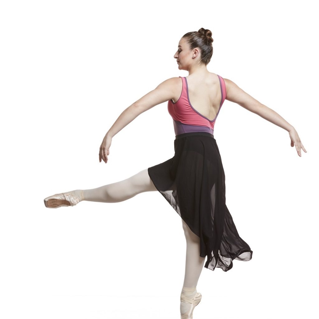 Ballet 5:8 Solo Artist Libby Dennen. Photo by Kristie Kahns.